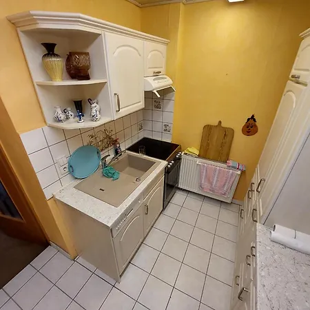 Doppelzimmer 2 Mit Aufbettung Erdgeschoss Quarto em Acomodações Particulares *