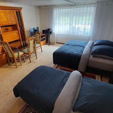 Doppelzimmer 2 Mit Aufbettung Erdgeschoss Salzatal