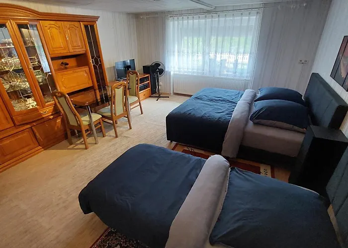 Doppelzimmer 2 Mit Aufbettung Erdgeschoss Salzatal